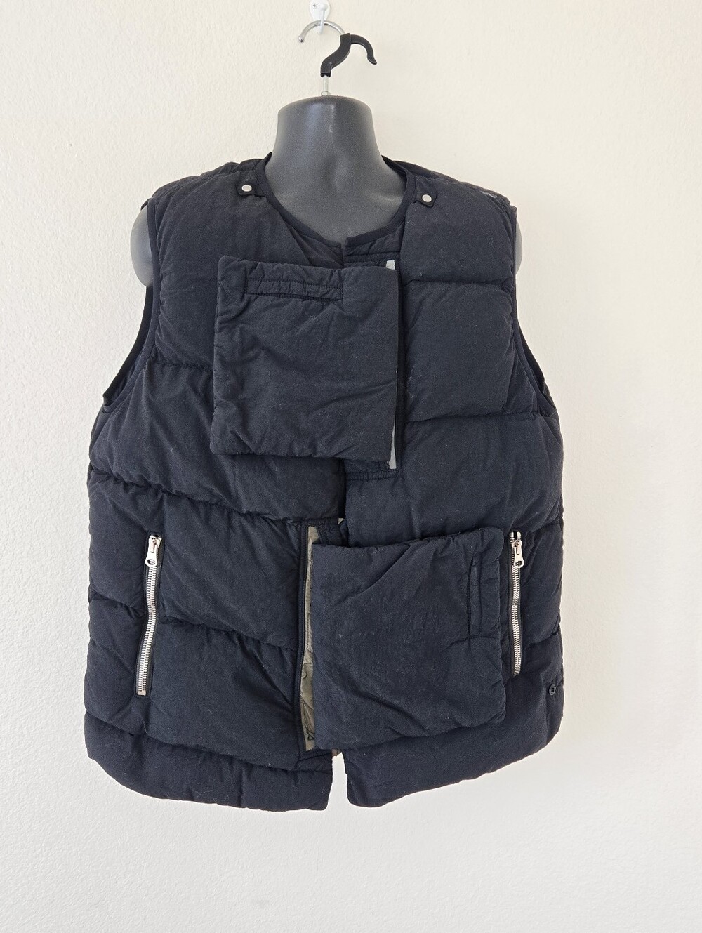 Stone Island Shadow Project Naslan Light Padded Pocket Gilet Vest Mens XXL Bkack